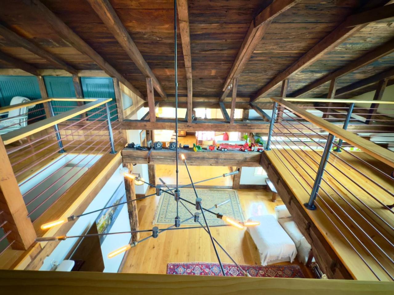 מלון Magical Post And Beam Loft Downtown Newport! מראה חיצוני תמונה